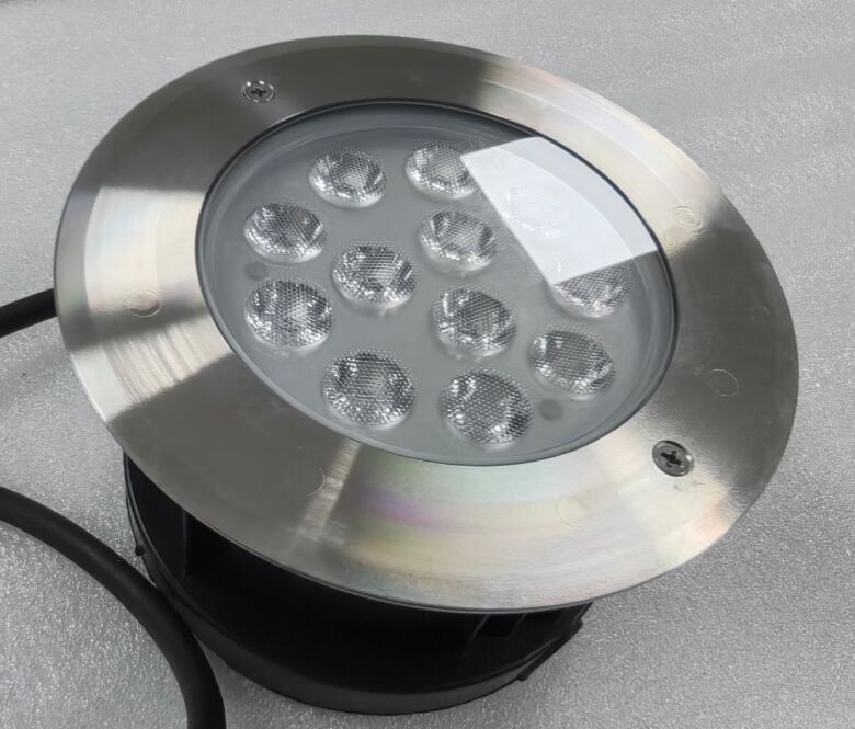 50000 ساعة عمر مضيئة للسباحة الغائمة مع تشغيل الطاقة من DMX دالي التحكم عن بعد مناسبة لمصابيح البرك وسلالة السباحة